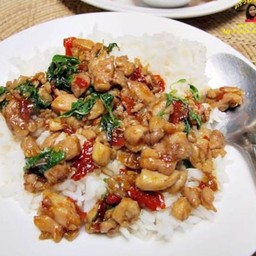 ข้าวกะเพราไก่