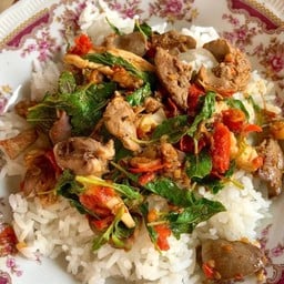 ครัวลุงโหน่ง อาหารตามสั่ง +ก๋วยเตี๋ยว หมู&เนื้อ รสจัดจ้านทุกจาน มีสาขาเดียวในหนองบัวลำภู