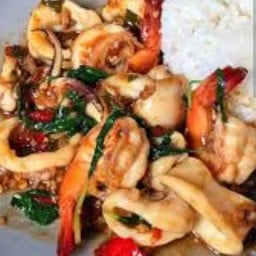 เขลางค์ ขันโตก ชลบุรี