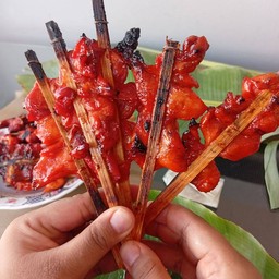 มาตะ ไก่ย่าง (หน้าเซเว่นข้างร้านเภสัชภูธร8)- ก่อนถึงซอย10/4