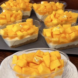 Mango Cheese Pie - มะม่วง ชีสพาย