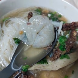 ร้าน โอ้โฮ นิวก๋วยเตี๋ยวลูกชิ้นปลานายใบ้ ร้าน โอ้โฮ นิวก๋วยเตี๋ยวลูกชิ้นปลานายใบ้ โอ้โฮ นิวลูกชิ้นปลานายใบ้ คลอง 2