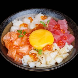 Ss15 ข้าวหน้าทูน่า/โฮตาเตะ/แซลมอน/เอนกาวะ Mix 4 Donburi
