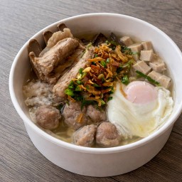 ก๋วยจั๊บญวน