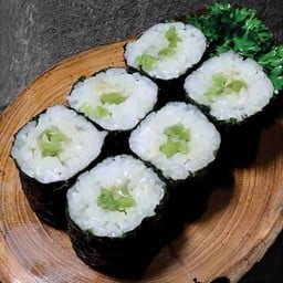 ข้าวห่อสาหร่ายแตงกวา