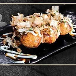 Takoyaki ทาโกะยากิ