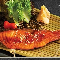 Salmon Teri Yaki แซลมอนย่างซอสเทอริยากิ
