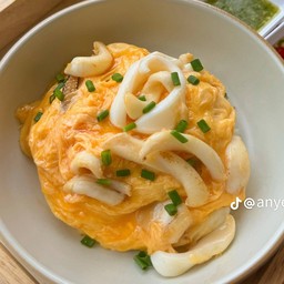 ข้าวไข่ข่นปลาหมึก