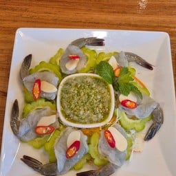 ร้านบ้านไร่นายเรือ ตะเคียนเตี้ย  บางละมุง ชลบุรี