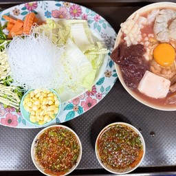 หมูกระทะ ชุดกลาง