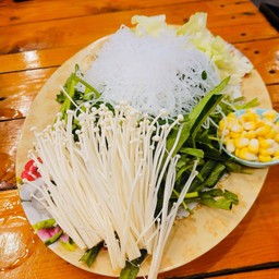 ผัก,จานใหญ่