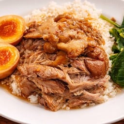 ข้าวขาหมู+ไข่ต้ม