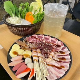 สุขล้นcampingหมูกระทะน่าน