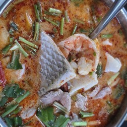 ต้มยำรวมมิตร