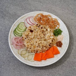 ข้าวผัดต้มยำแกมบาส