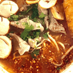 ก๋วยเตี๋ยวโกเด้ง โฮเด้ง ถนนสระเกษ-ชัยมงคล