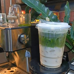 Milk Green Tea - [ชาเขียวนม]