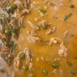 แกงแผนงหมู