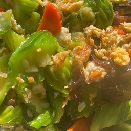 ผัดบวมไข่