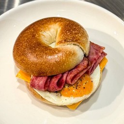 Ham & egg cheese breakfast bagel