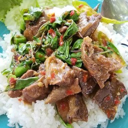 เมืองทองก๋วยเตี๋ยวเนื้อวัว เจ้าเก่า