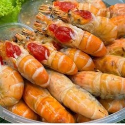 กุ้งหัวมันปนไข่นึ่ง