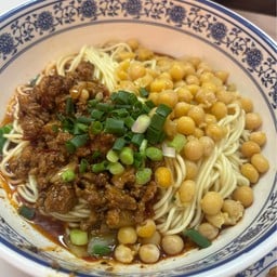 吴抄手（观音桥店） 观音桥店 门口 9