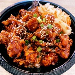 ข้าวไก่ทอดซอสเกาหลีเผ็ดคูณ 2