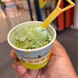 Gelatonia Cafe& Gelato central chantaburi