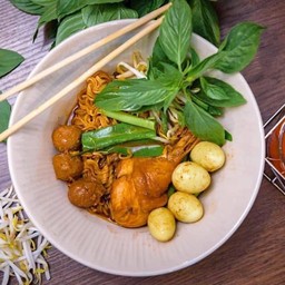 ก๋วยเตี๋ยวเรือรังสิต