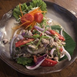 ยำวุ้นเส้นหมูสับ