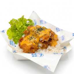 ข้าวไก่กรอบซอสชีส