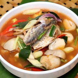 ต้มยำปลากระป๋อง