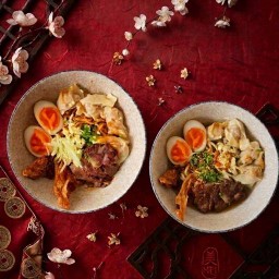 ดอกบ๊วย Méihuā 梅花