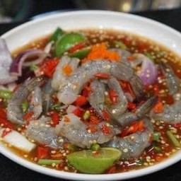ยำกุ้งสดปลาร้า