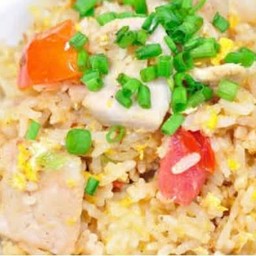 ข้าวผัดหมู