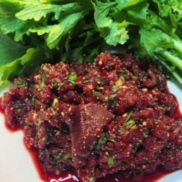 เจ๊โอ๋ กุ้งเต้น & ลาบ-ก้อย