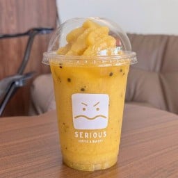 เสาวรสปั่น (Passion Fruit Smoothie)