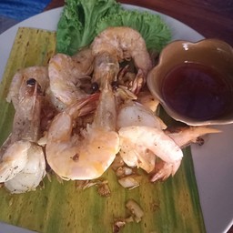 กุ้งอบเนยกระเทียม