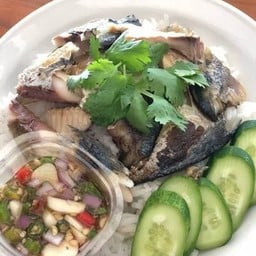 ครัวโหระพา-ยำขนมจีน