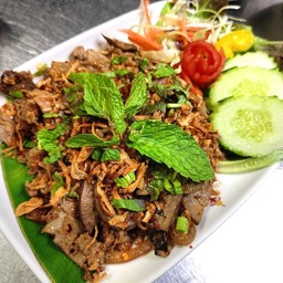ลาบหมูคั่ว