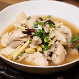 ต้มยำไก่