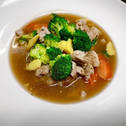 ราดหน้าไก่
