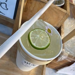 EAT ME Wood mood phitsanulok