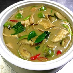 แกงเขียวหวานอกไก่