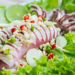 ปลาหมึกไข่สะดุ้งมะนาว