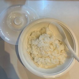 ข้าวหอมมะลิแท้ (โถ)