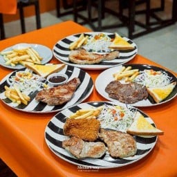 สเต็กอ้วนผอม นวมินทร์พลาซ่า สวนพฤกษชาติคลองจั่น