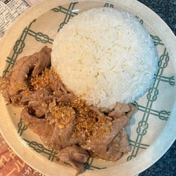 รสมือ ญ (Rosmue Ying)