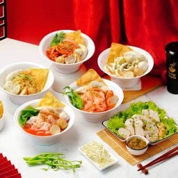 ร่ำรวยเย็นตาโฟ สาขาลำลูกกา คลอง8 ปั้ม ปตท. (ตรงข้าม CGH) ปั้ม ปตท. ลำลูกกาคลอง8 ปทุมธานี